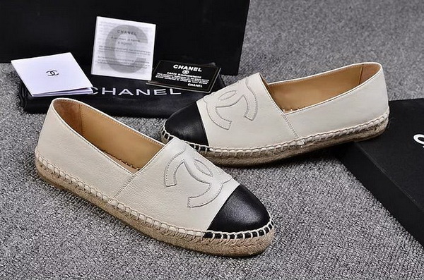 CHANEL Loafers Women--091